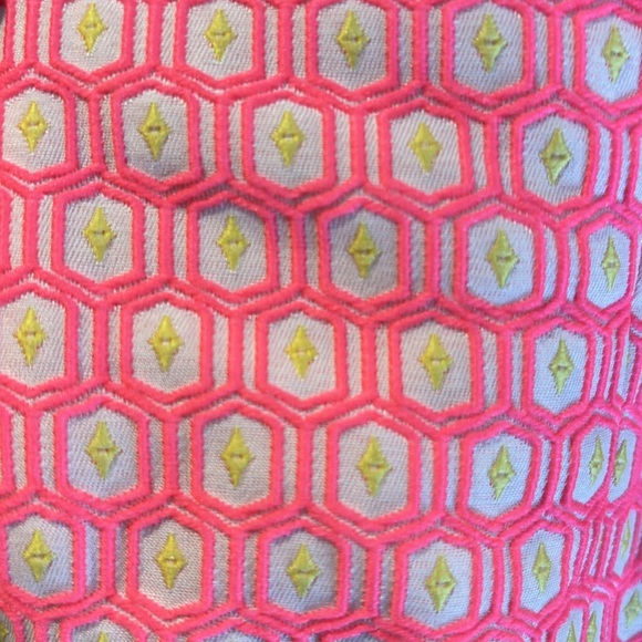 Lilly Pulitzer Size 6 Hot Pink Top - Picture 7 of 7